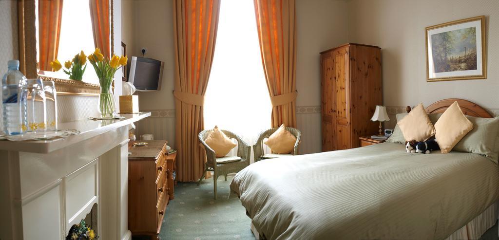 Balincourt Otel Bournemouth Dış mekan fotoğraf A room at the hotel