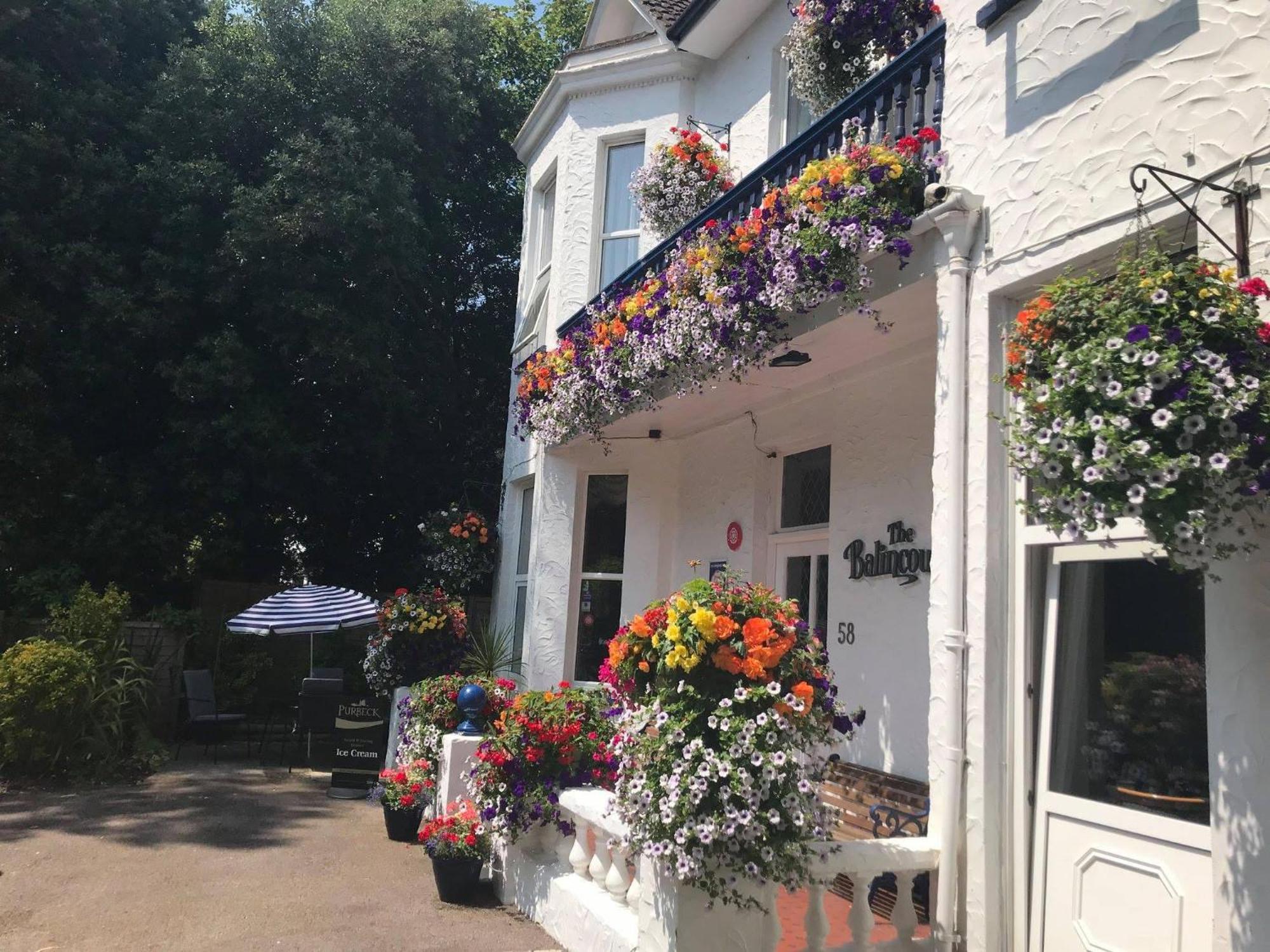 Balincourt Otel Bournemouth Dış mekan fotoğraf The Old Mill PH