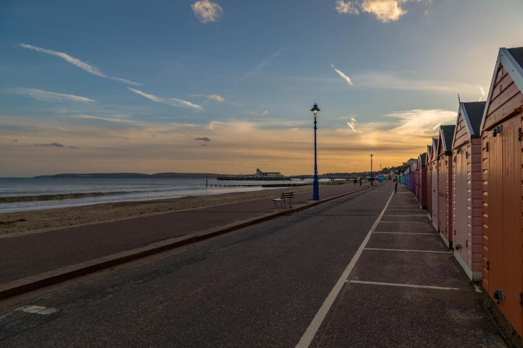 Balincourt Otel Bournemouth Dış mekan fotoğraf The beach at Portrush