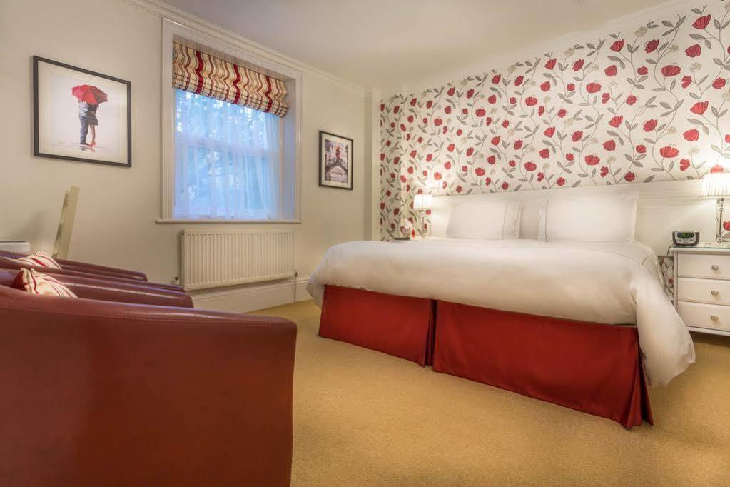 Balincourt Otel Bournemouth Dış mekan fotoğraf A bedroom at the hotel
