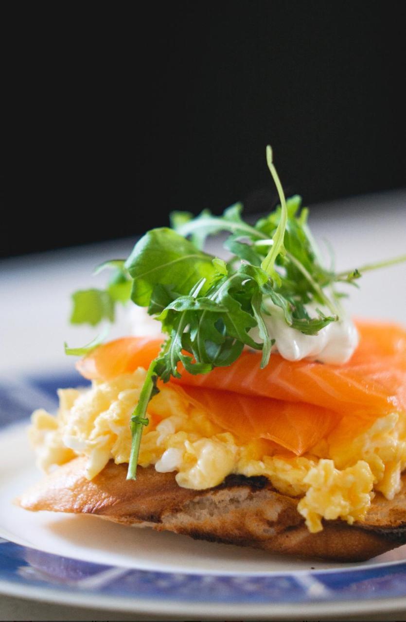 Balincourt Otel Bournemouth Dış mekan fotoğraf Watercress on a salmon salad