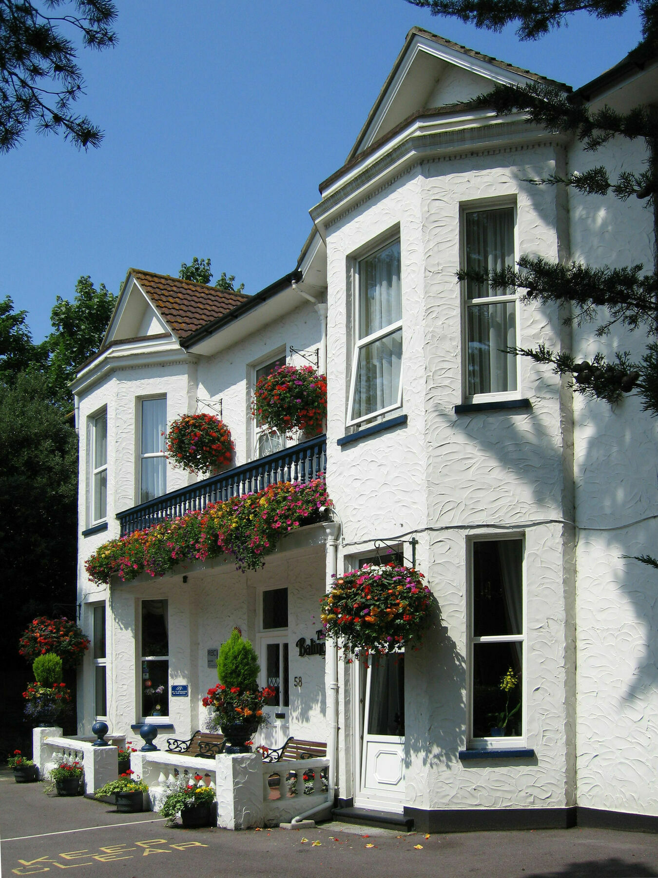 Balincourt Otel Bournemouth Dış mekan fotoğraf The former home of the 10th Duke of Grafton at Euston Hall